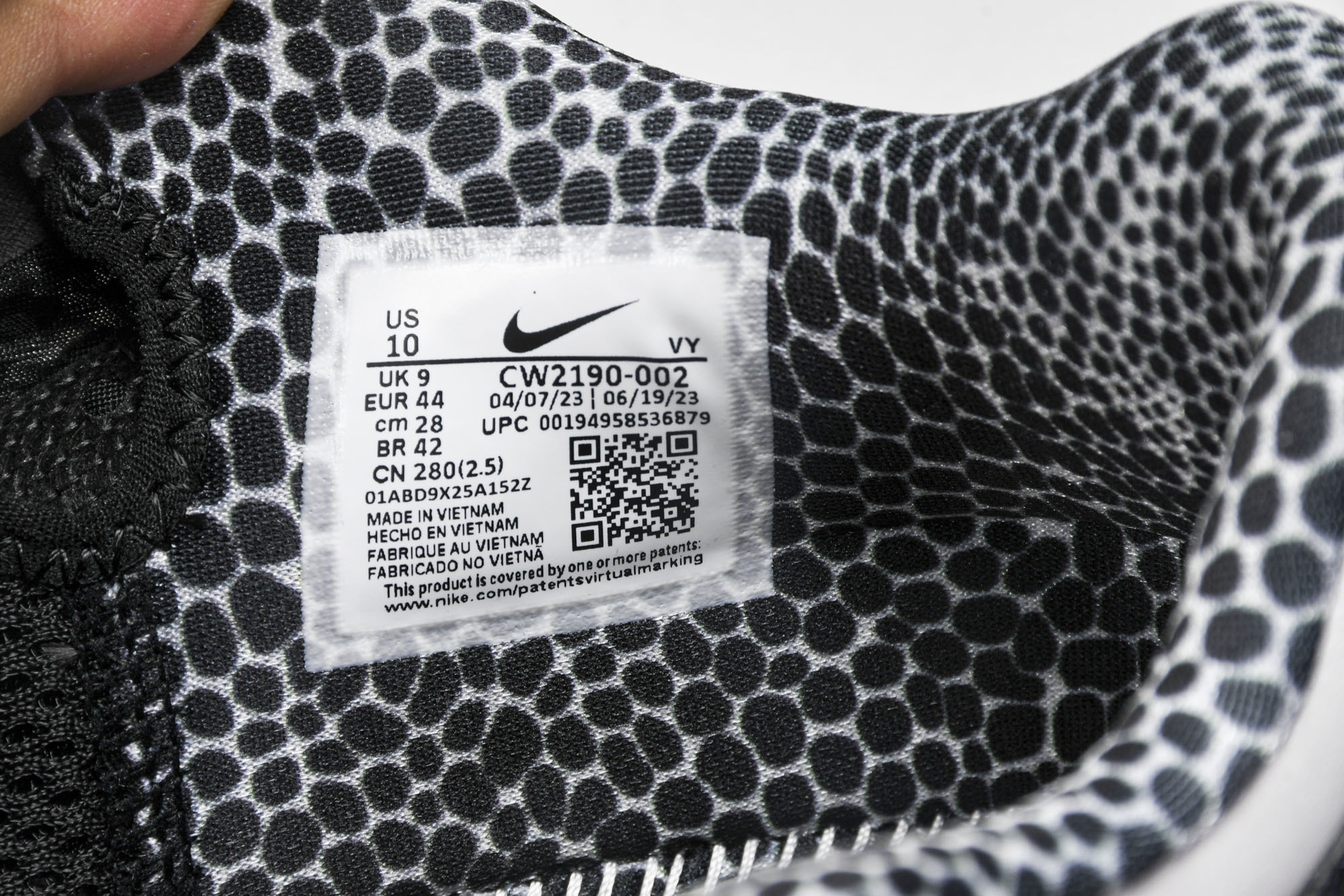 纯原NK Kobe 6 Protro‘Mambacita Sweet 16’黑白 GiGi 曼巴基金会 CW2190-0 纯原NK Kobe 6 Protro‘Mambacita Sweet 16’黑白 GiGi 曼巴基金会 CW2190-0