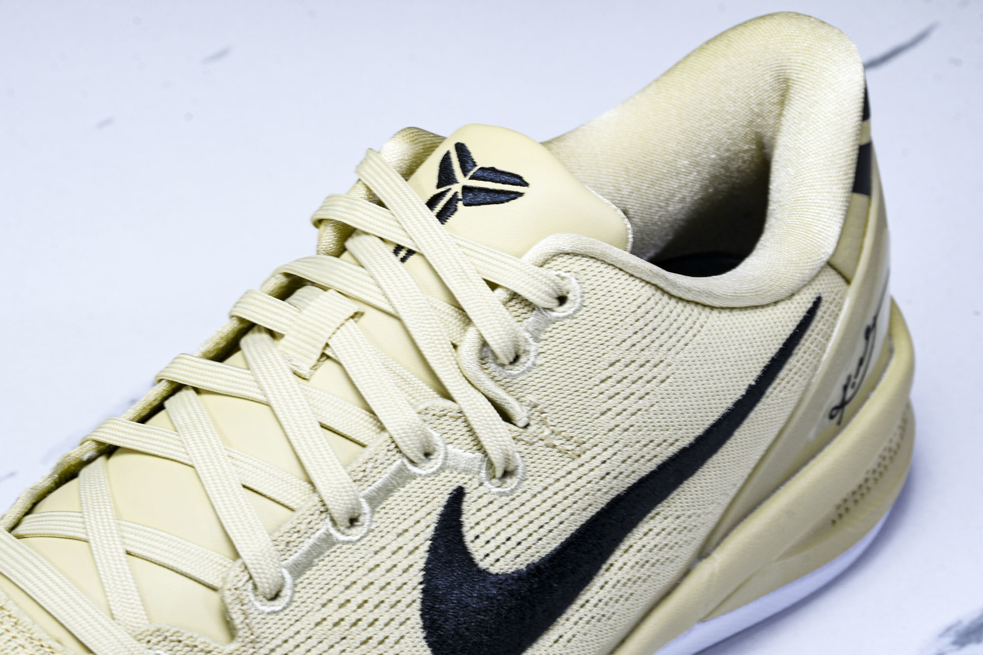 下架 纯原NK Kobe 8 Protro“Wolf Grey”棕色 HM6469 701 #YZ001-1 40 40 下架 纯原NK Kobe 8 Protro“Wolf Grey”棕色 HM6469 701 #YZ001-1 40 40