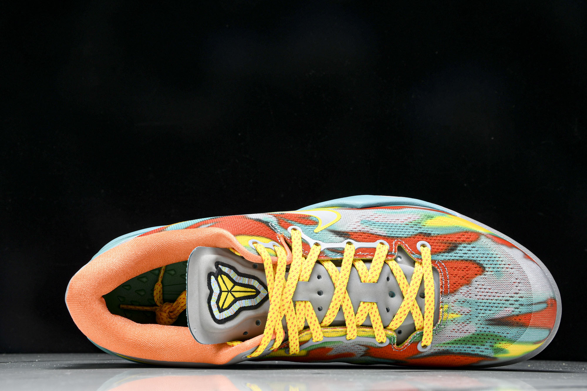 纯原NK Kobe 8 Prtro“Venice Beach”2024 蓝红橙 FQ3548-001 #YZ001-1 纯原NK Kobe 8 Prtro“Venice Beach”2024 蓝红橙 FQ3548-001 #YZ001-1