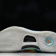 纯原NK Kobe 8 Prtro“Venice Beach”2024 蓝红橙 FQ3548-001 #YZ001-1 纯原NK Kobe 8 Prtro“Venice Beach”2024 蓝红橙 FQ3548-001 #YZ001-1