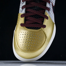 纯原NK Zoom Kobe 4 Protro“Gold Medal”白黑金 FQ3544-100 #YZ001-1 4 纯原NK Zoom Kobe 4 Protro“Gold Medal”白黑金 FQ3544-100 #YZ001-1 4