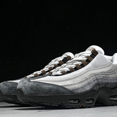 纯原外贸Eric Koston x Nike SB Air Max 95 耐克联名低帮气垫男女跑步鞋 HF7545 00 纯原外贸Eric Koston x Nike SB Air Max 95 耐克联名低帮气垫男女跑步鞋 HF7545 00