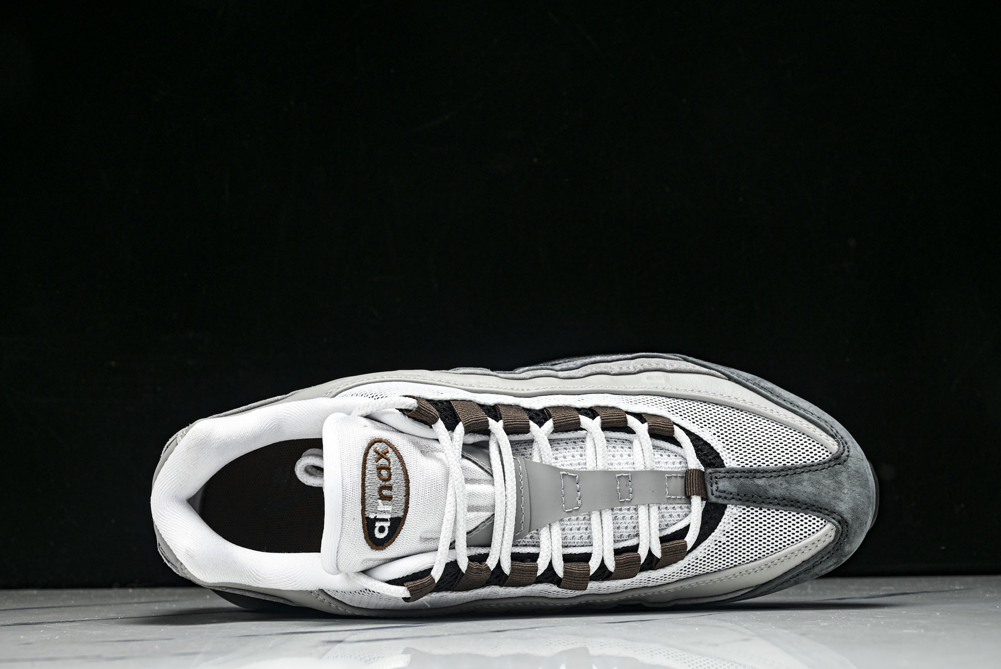 纯原外贸Eric Koston x Nike SB Air Max 95 耐克联名低帮气垫男女跑步鞋 HF7545 00 纯原外贸Eric Koston x Nike SB Air Max 95 耐克联名低帮气垫男女跑步鞋 HF7545 00