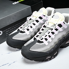 纯原外贸Eric Koston x Nike SB Air Max 95 耐克联名低帮气垫男女跑步鞋 HJ5996 00 纯原外贸Eric Koston x Nike SB Air Max 95 耐克联名低帮气垫男女跑步鞋 HJ5996 00