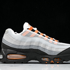 纯原外贸Eric Koston x Nike SB Air Max 95 耐克联名低帮气垫男女跑步鞋 HM4740 00 纯原外贸Eric Koston x Nike SB Air Max 95 耐克联名低帮气垫男女跑步鞋 HM4740 00
