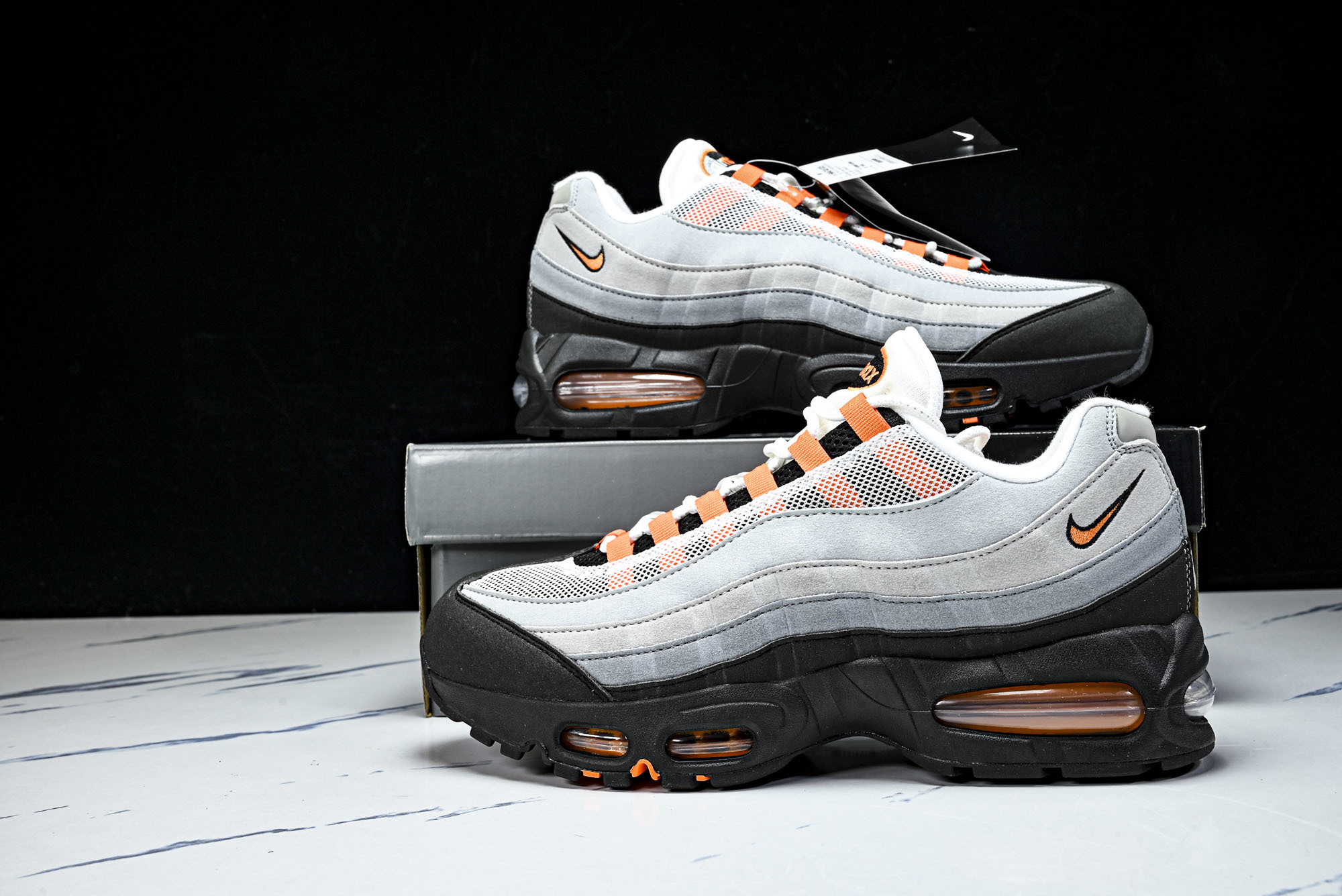 纯原外贸Eric Koston x Nike SB Air Max 95 耐克联名低帮气垫男女跑步鞋 HM4740 00 纯原外贸Eric Koston x Nike SB Air Max 95 耐克联名低帮气垫男女跑步鞋 HM4740 00