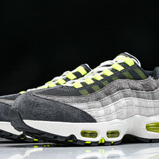 纯原外贸Eric Koston x Nike SB Air Max 95 耐克联名低帮气垫男女跑步鞋HM4738 001 纯原外贸Eric Koston x Nike SB Air Max 95 耐克联名低帮气垫男女跑步鞋HM4738 001