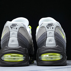 纯原外贸Eric Koston x Nike SB Air Max 95 耐克联名低帮气垫男女跑步鞋HM4740 001 纯原外贸Eric Koston x Nike SB Air Max 95 耐克联名低帮气垫男女跑步鞋HM4740 001