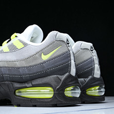 纯原外贸Eric Koston x Nike SB Air Max 95 耐克联名低帮气垫男女跑步鞋HM4740 001 纯原外贸Eric Koston x Nike SB Air Max 95 耐克联名低帮气垫男女跑步鞋HM4740 001