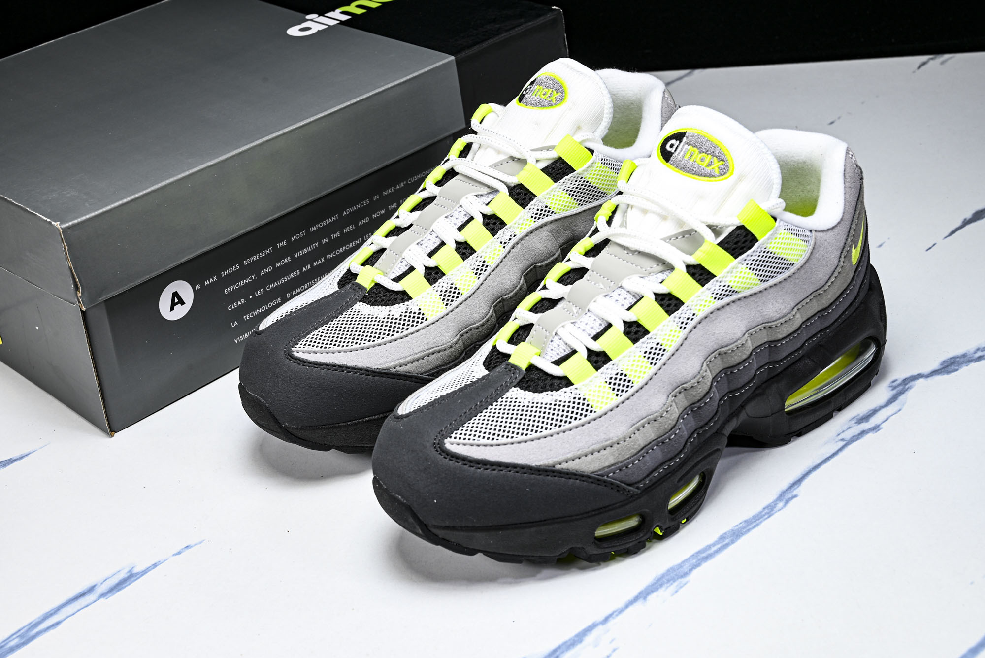 纯原外贸Eric Koston x Nike SB Air Max 95 耐克联名低帮气垫男女跑步鞋HM4740 001 纯原外贸Eric Koston x Nike SB Air Max 95 耐克联名低帮气垫男女跑步鞋HM4740 001