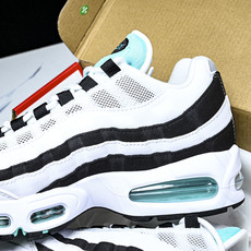 纯原外贸Nike Air Max 95 OG 复古减震气垫跑鞋 IM7409 100 #YZ001-1 ✦原版1:1 制 纯原外贸Nike Air Max 95 OG 复古减震气垫跑鞋 IM7409 100 #YZ001-1 ✦原版1:1 制