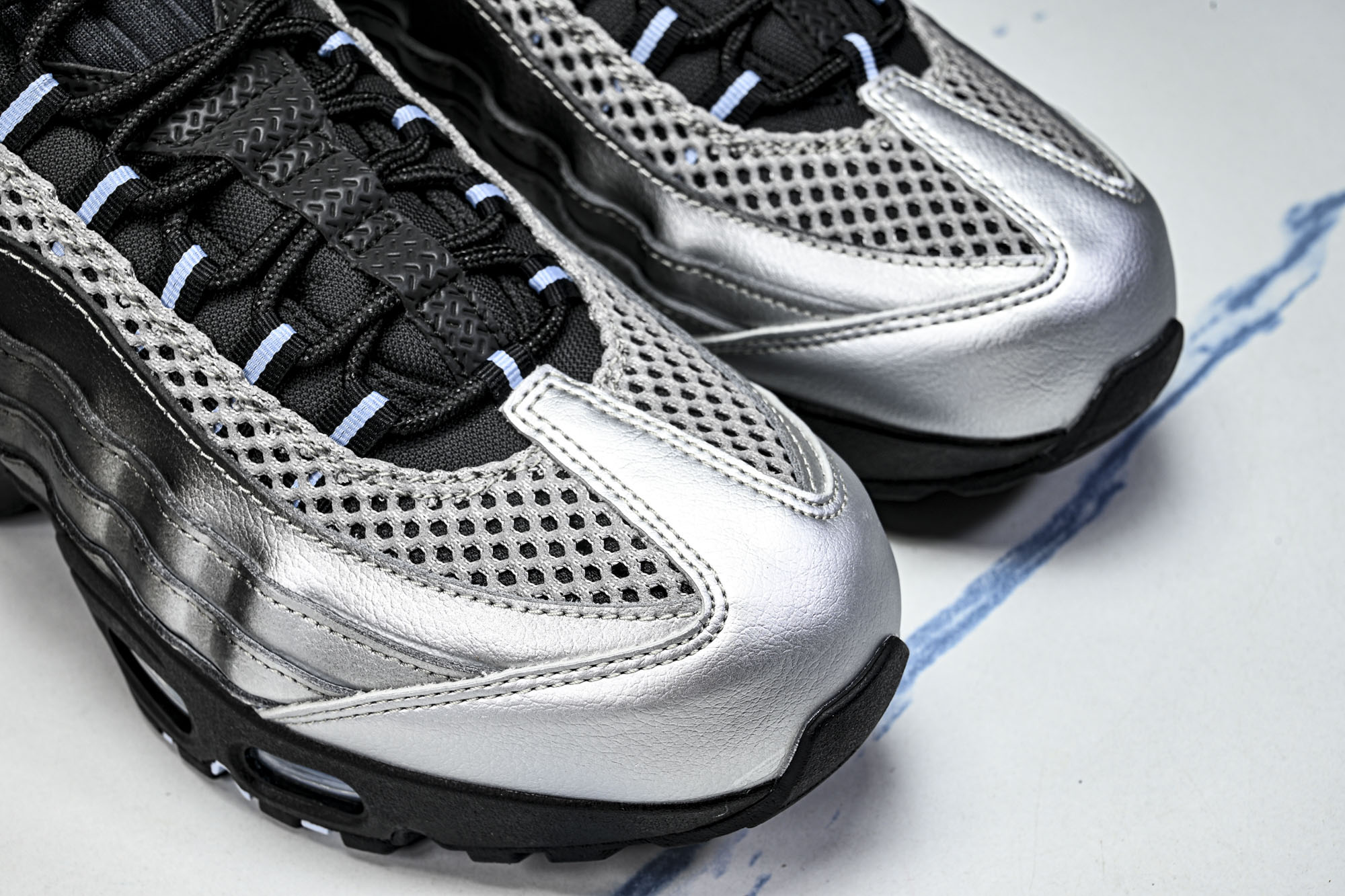 纯原外贸Nike Air Max 95 OG 复古减震气垫跑鞋IQ7708-095 #YZ001-1 ✦原版1:1 制作 纯原外贸Nike Air Max 95 OG 复古减震气垫跑鞋IQ7708-095 #YZ001-1 ✦原版1:1 制作