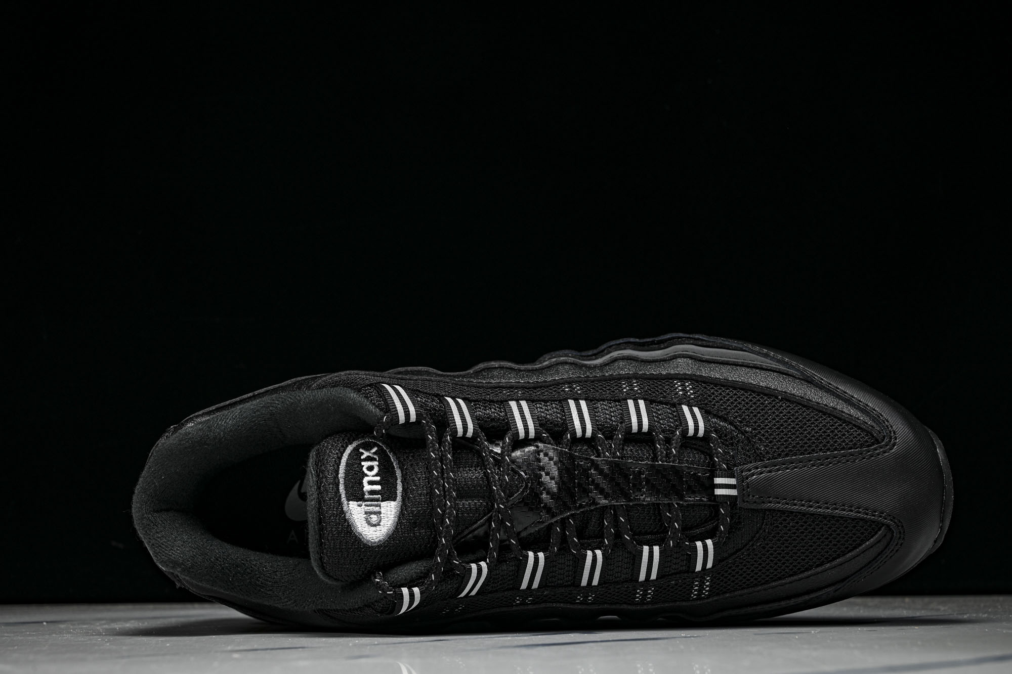 纯原外贸Nike Air Max 95 OG 复古减震气垫跑鞋R1474-010 #YZ001-1 ✦原版1:1 制作 纯原外贸Nike Air Max 95 OG 复古减震气垫跑鞋R1474-010 #YZ001-1 ✦原版1:1 制作
