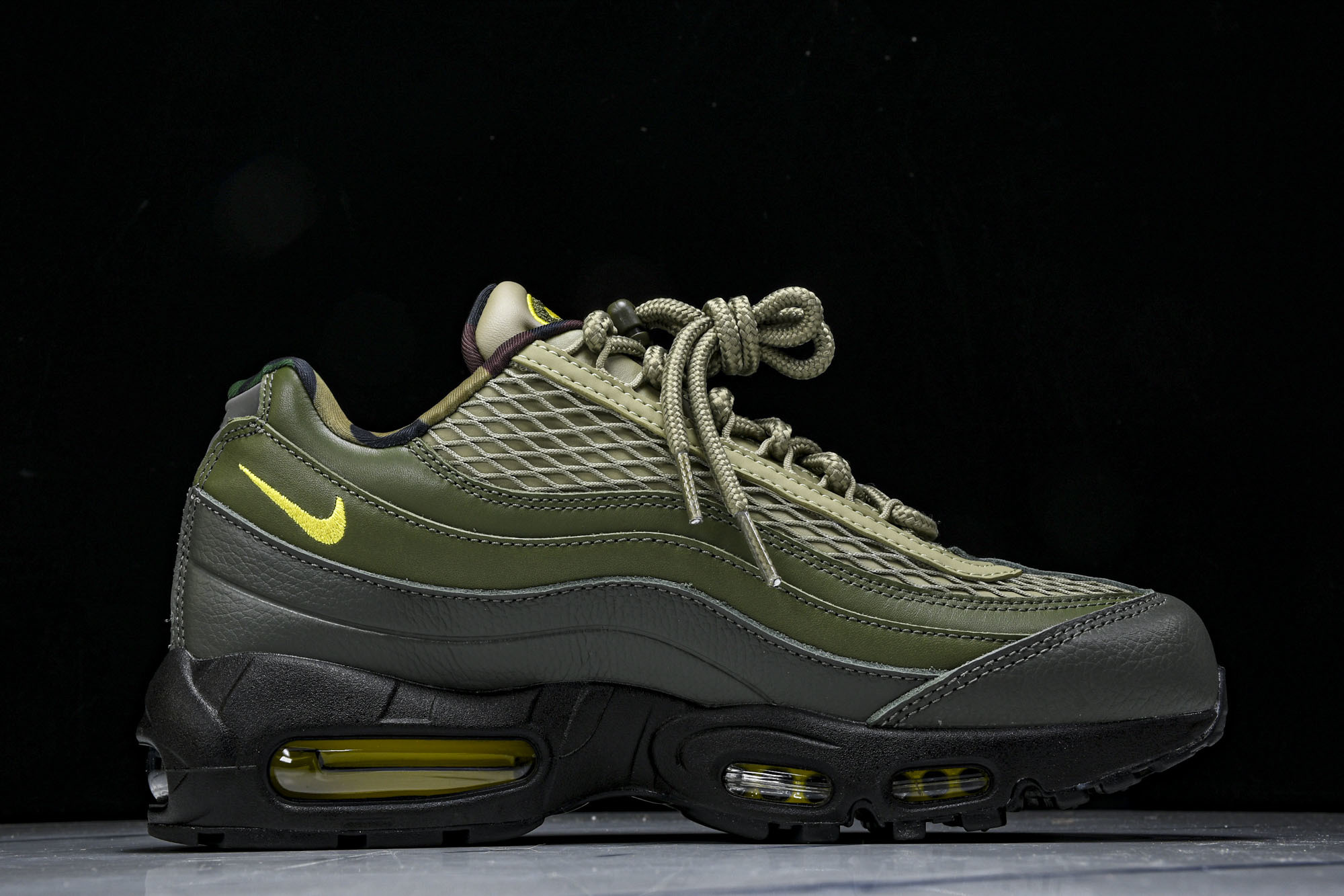 纯原外贸Nike Air Max 95 复古减震气垫跑鞋 FB2709 300 #YZ001-1 ✦原版1:1 制作 全 纯原外贸Nike Air Max 95 复古减震气垫跑鞋 FB2709 300 #YZ001-1 ✦原版1:1 制作 全