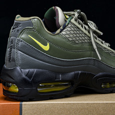 纯原外贸Nike Air Max 95 复古减震气垫跑鞋 FB2709 300 #YZ001-1 ✦原版1:1 制作 全 纯原外贸Nike Air Max 95 复古减震气垫跑鞋 FB2709 300 #YZ001-1 ✦原版1:1 制作 全