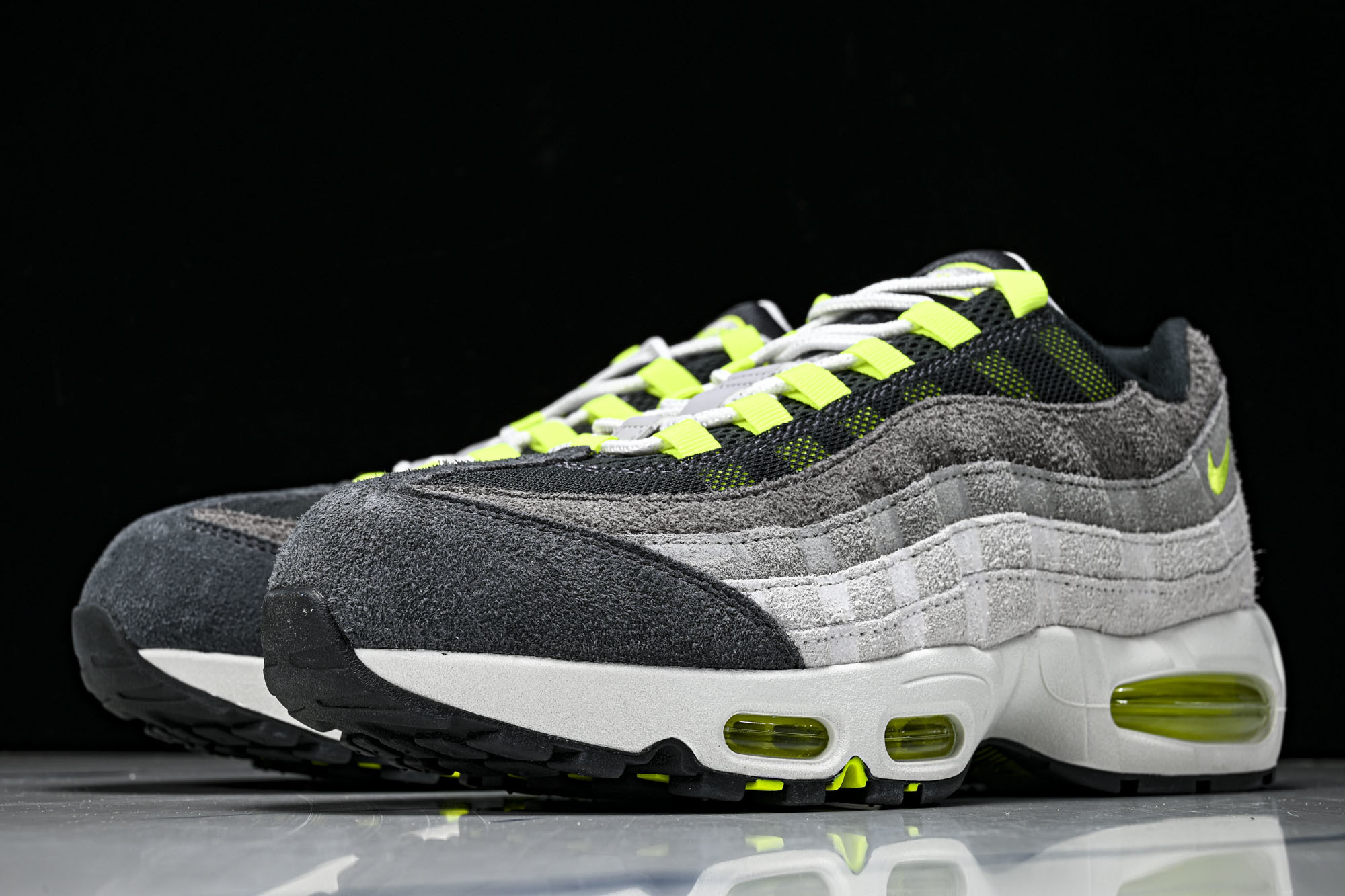 纯原外贸Nike Air Max 95 复古减震气垫跑鞋 HM4738 001 #YZ001-1 ✦原版1:1 制作 全 纯原外贸Nike Air Max 95 复古减震气垫跑鞋 HM4738 001 #YZ001-1 ✦原版1:1 制作 全