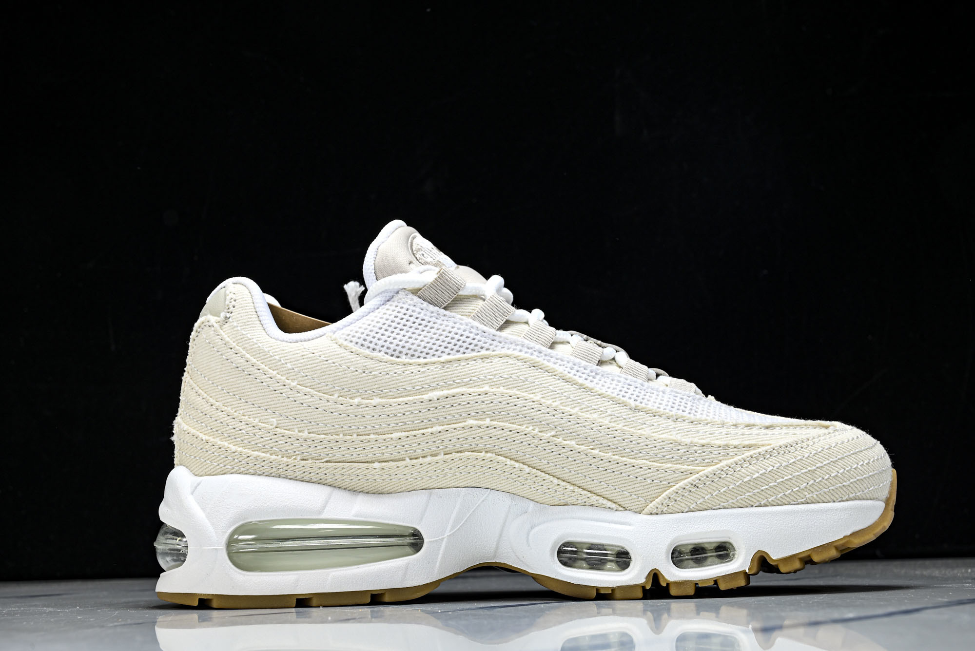 纯原外贸Nike Air Max 95 复古减震气垫跑鞋 HM4743 100 #YZ001-1 ✦原版1:1 制作 全 纯原外贸Nike Air Max 95 复古减震气垫跑鞋 HM4743 100 #YZ001-1 ✦原版1:1 制作 全