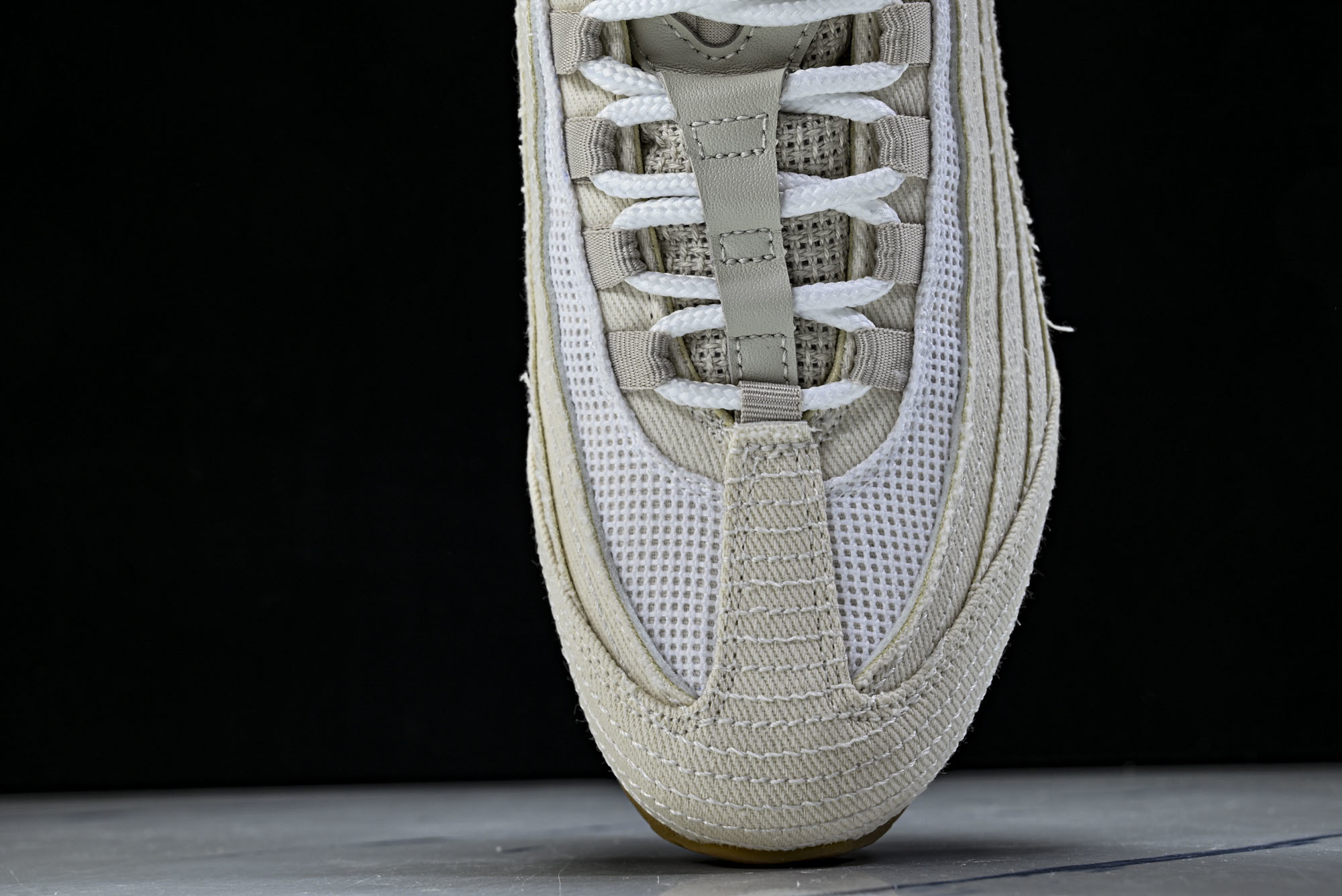 纯原外贸Nike Air Max 95 复古减震气垫跑鞋 HM4743 100 #YZ001-1 ✦原版1:1 制作 全 纯原外贸Nike Air Max 95 复古减震气垫跑鞋 HM4743 100 #YZ001-1 ✦原版1:1 制作 全
