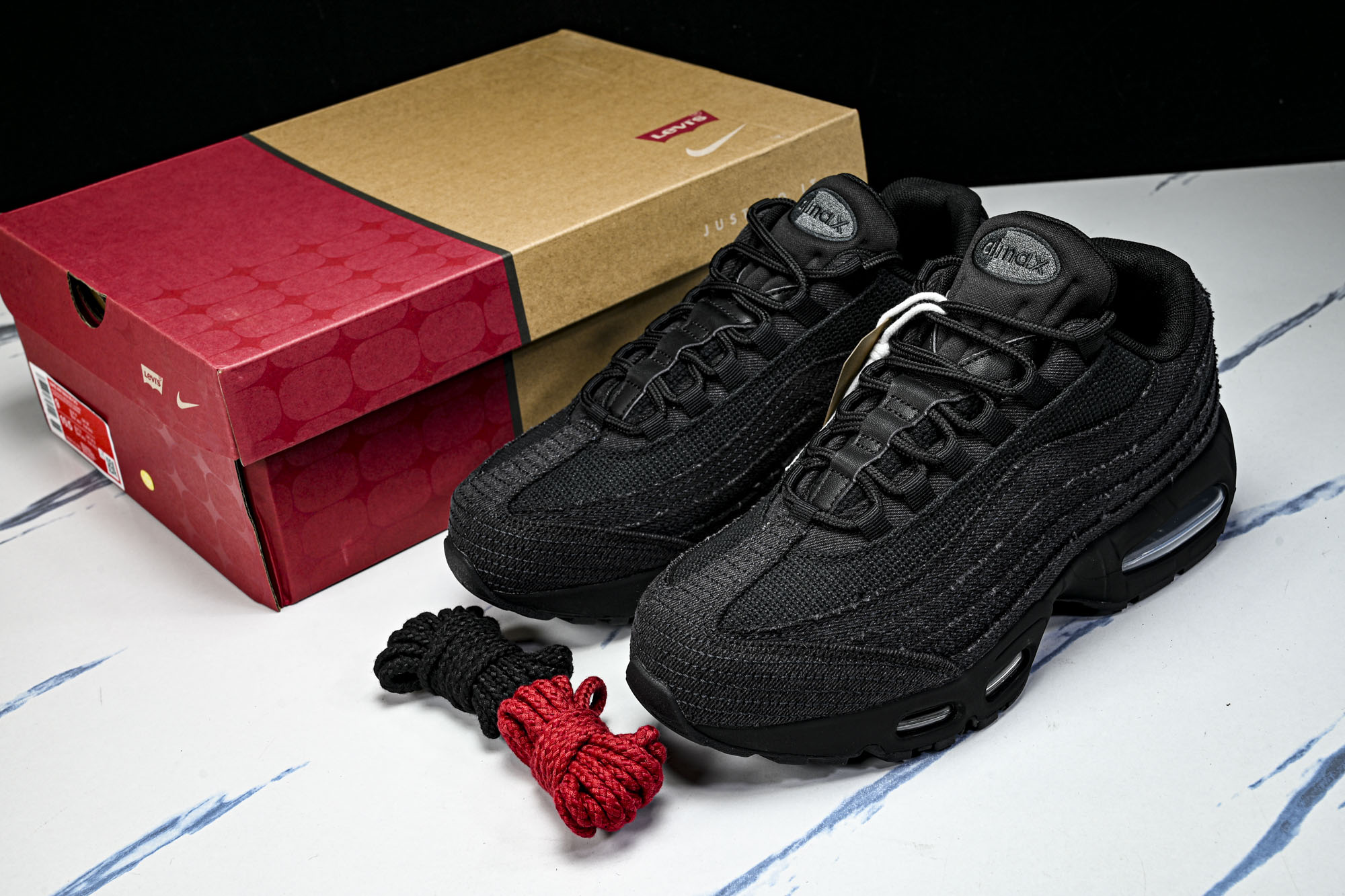 纯原外贸Nike Air Max 95 复古减震气垫跑鞋 HM4743-001 #YZ001-1 ✦原版1:1 制作 全 纯原外贸Nike Air Max 95 复古减震气垫跑鞋 HM4743-001 #YZ001-1 ✦原版1:1 制作 全