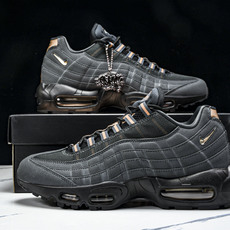纯原外贸Nike Air Max 95 复古减震气垫跑鞋 HQ6457-001 #YZ001-1 ✦原版1:1 制作 全 纯原外贸Nike Air Max 95 复古减震气垫跑鞋 HQ6457-001 #YZ001-1 ✦原版1:1 制作 全