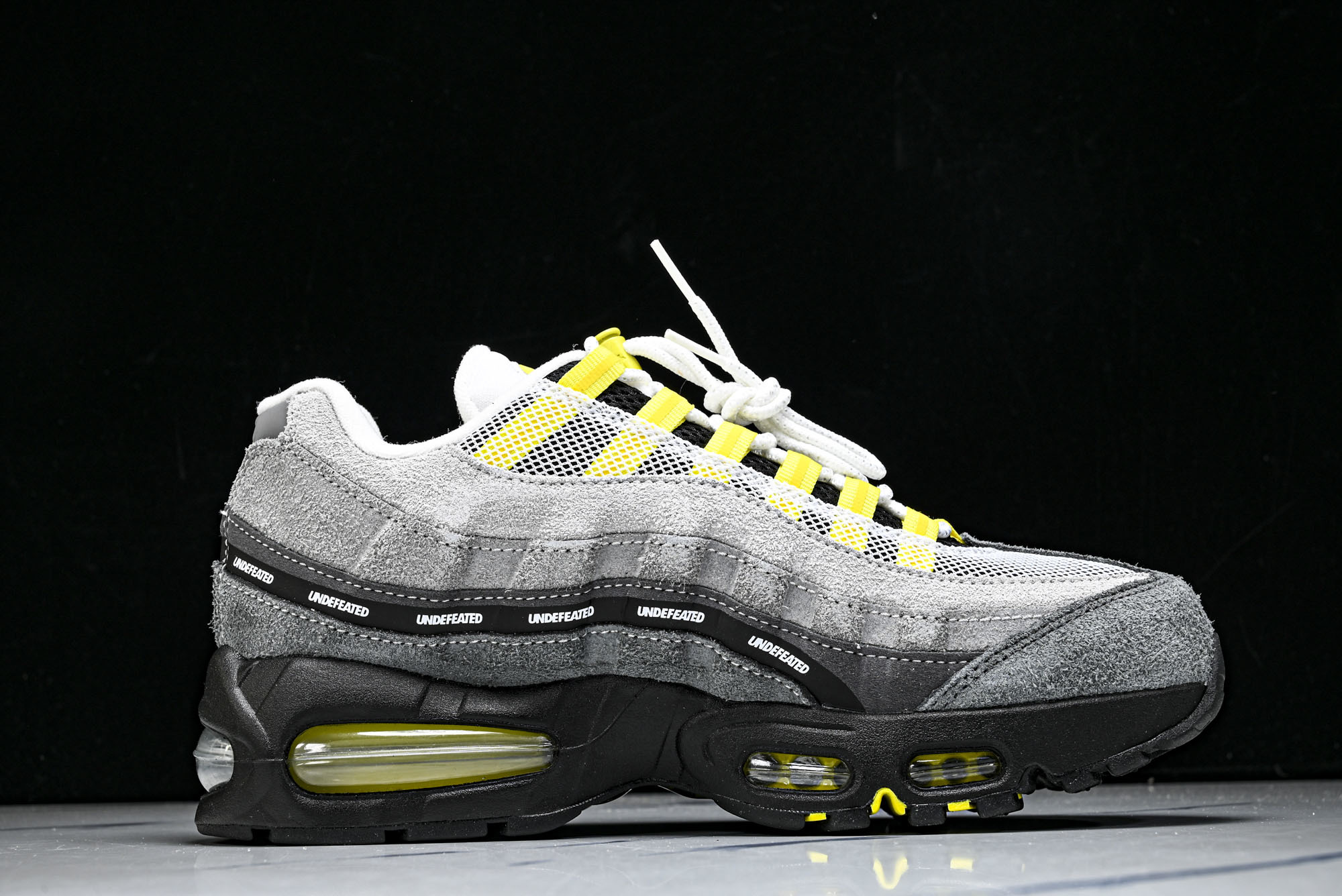 纯原外贸Nike Air Max 95 复古减震气垫跑鞋 IB4523-002 #YZ001-1 ✦原版1:1 制作 全 纯原外贸Nike Air Max 95 复古减震气垫跑鞋 IB4523-002 #YZ001-1 ✦原版1:1 制作 全