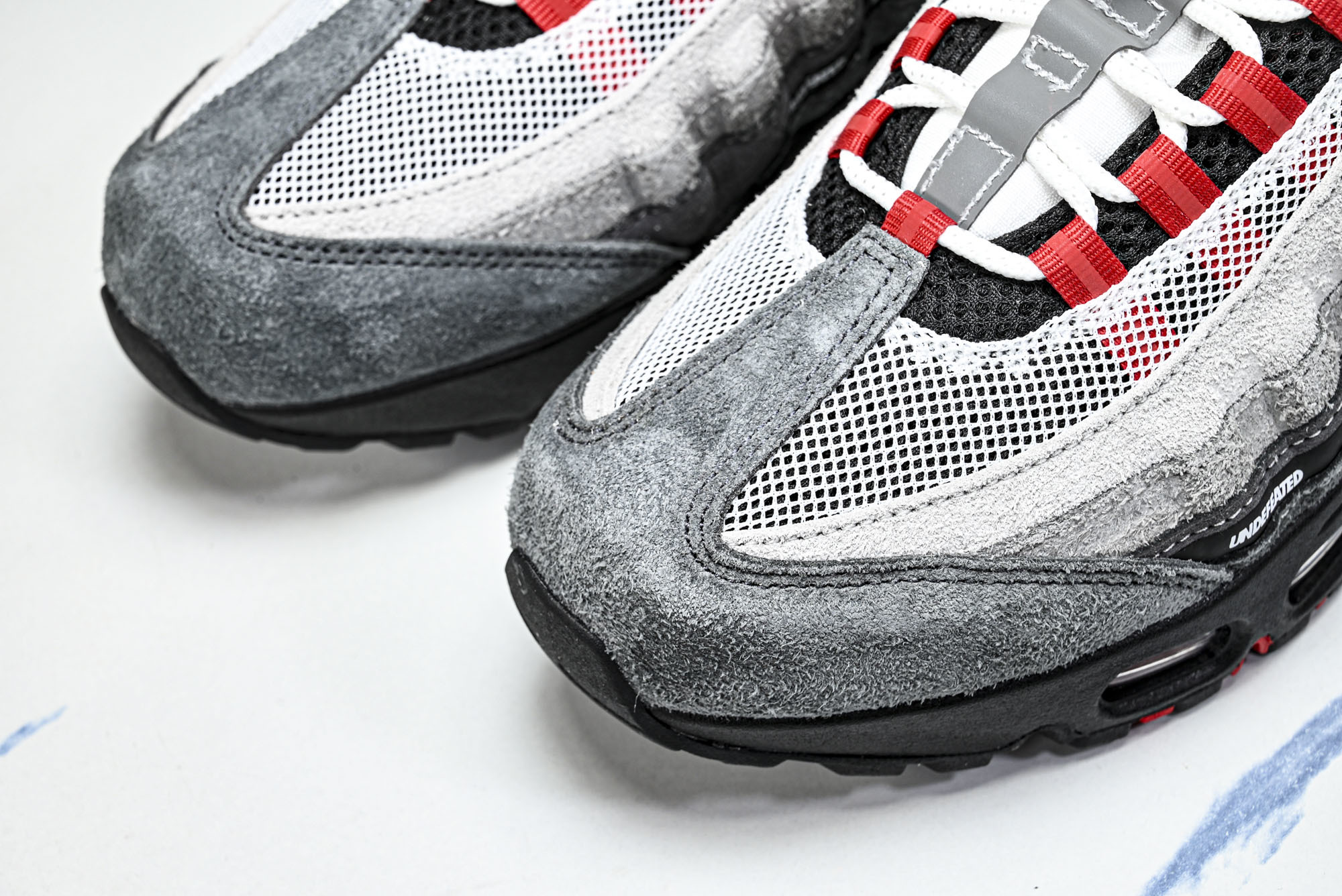 纯原外贸Nike Air Max 95 复古减震气垫跑鞋 IB4523-003 #YZ001-1 ✦原版1:1 制作 全 纯原外贸Nike Air Max 95 复古减震气垫跑鞋 IB4523-003 #YZ001-1 ✦原版1:1 制作 全