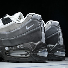 纯原外贸Nike Air Max 95 复古减震气垫跑鞋 II7404-100 #YZ001-1 ✦原版1:1 制作 全 纯原外贸Nike Air Max 95 复古减震气垫跑鞋 II7404-100 #YZ001-1 ✦原版1:1 制作 全