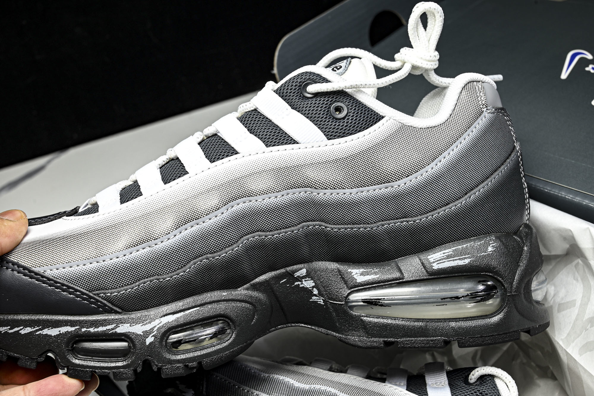 纯原外贸Nike Air Max 95 复古减震气垫跑鞋 II7404-100 #YZ001-1 ✦原版1:1 制作 全 纯原外贸Nike Air Max 95 复古减震气垫跑鞋 II7404-100 #YZ001-1 ✦原版1:1 制作 全
