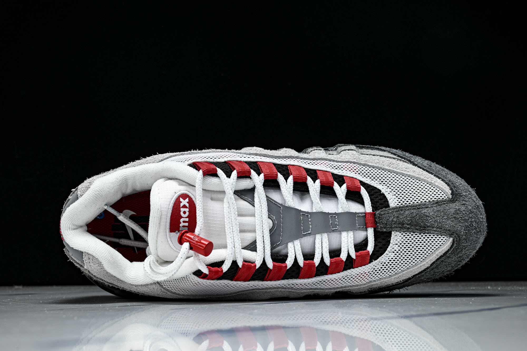 纯原外贸Nike Air Max 95 复古减震气垫跑鞋B4523-003 #YZ001-1 ✦原版1:1 制作 全套私 纯原外贸Nike Air Max 95 复古减震气垫跑鞋B4523-003 #YZ001-1 ✦原版1:1 制作 全套私
