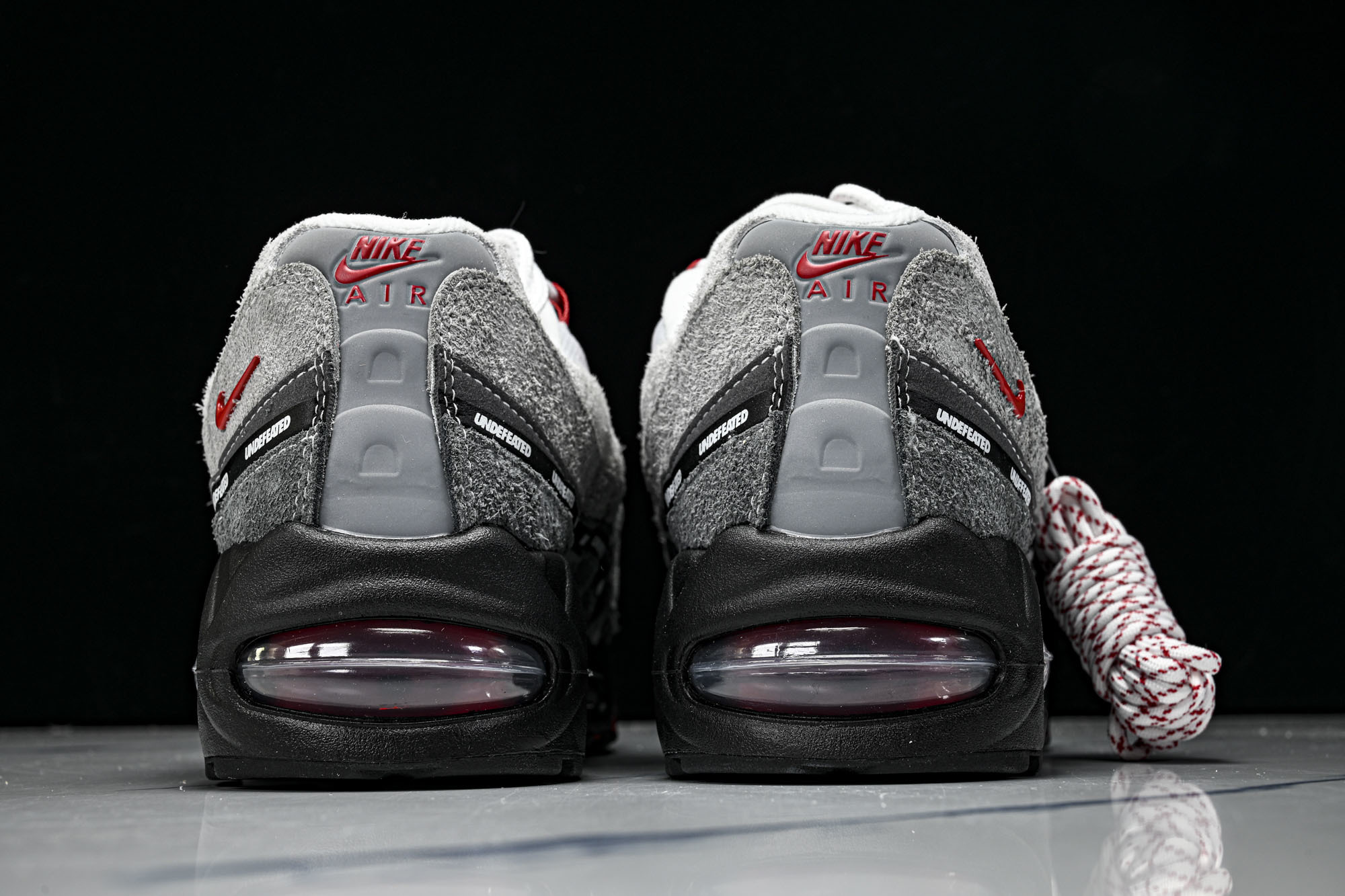 纯原外贸Nike Air Max 95 复古减震气垫跑鞋B4523-003 #YZ001-1 ✦原版1:1 制作 全套私 纯原外贸Nike Air Max 95 复古减震气垫跑鞋B4523-003 #YZ001-1 ✦原版1:1 制作 全套私