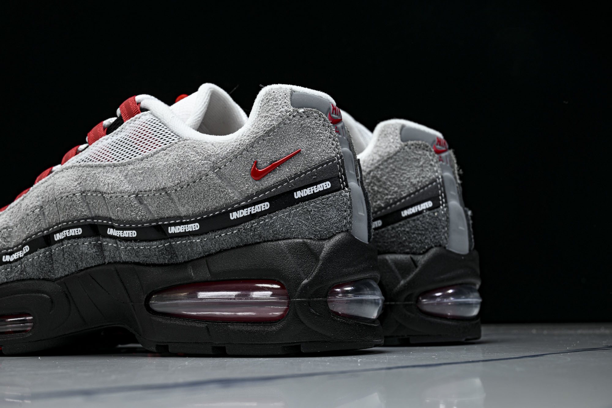 纯原外贸Nike Air Max 95 复古减震气垫跑鞋B4523-003 #YZ001-1 ✦原版1:1 制作 全套私 纯原外贸Nike Air Max 95 复古减震气垫跑鞋B4523-003 #YZ001-1 ✦原版1:1 制作 全套私
