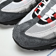 纯原外贸Nike Air Max 95 复古减震气垫跑鞋B4523-003 #YZ001-1 ✦原版1:1 制作 全套私 纯原外贸Nike Air Max 95 复古减震气垫跑鞋B4523-003 #YZ001-1 ✦原版1:1 制作 全套私