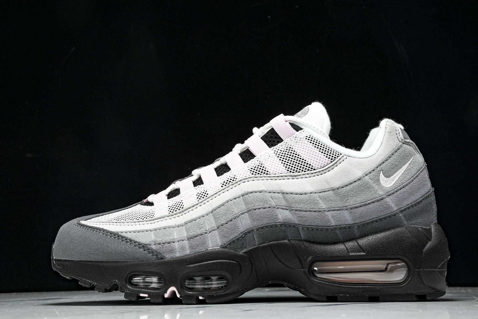纯原外贸Nike Air Max 95 复古减震气垫跑鞋CJ0588-001 #YZ001-1 ✦原版1:1 制作 全套 纯原外贸Nike Air Max 95 复古减震气垫跑鞋CJ0588-001 #YZ001-1 ✦原版1:1 制作 全套