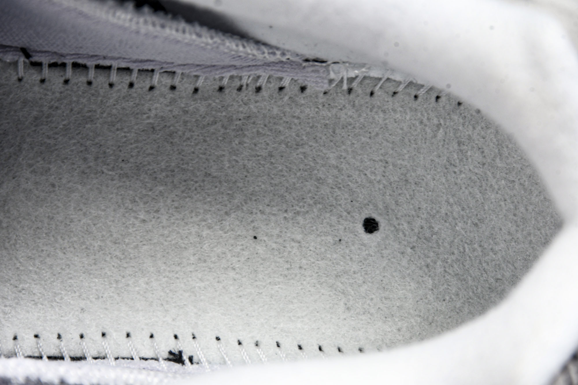 纯原外贸Nike Air Max 95 复古减震气垫跑鞋CJ0588-001 #YZ001-1 ✦原版1:1 制作 全套 纯原外贸Nike Air Max 95 复古减震气垫跑鞋CJ0588-001 #YZ001-1 ✦原版1:1 制作 全套