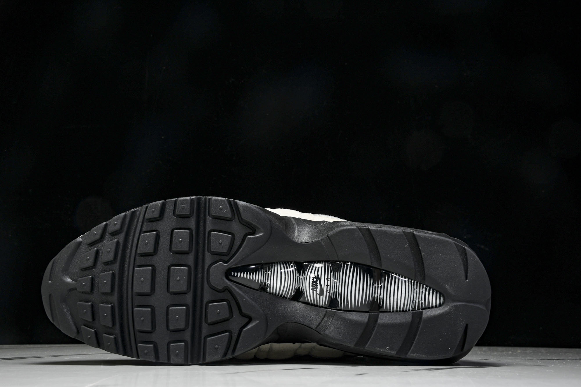纯原外贸NK Air Max 95 Comme Des Garcons Black Grey CDG 黑灰 CU8406 纯原外贸NK Air Max 95 Comme Des Garcons Black Grey CDG 黑灰 CU8406