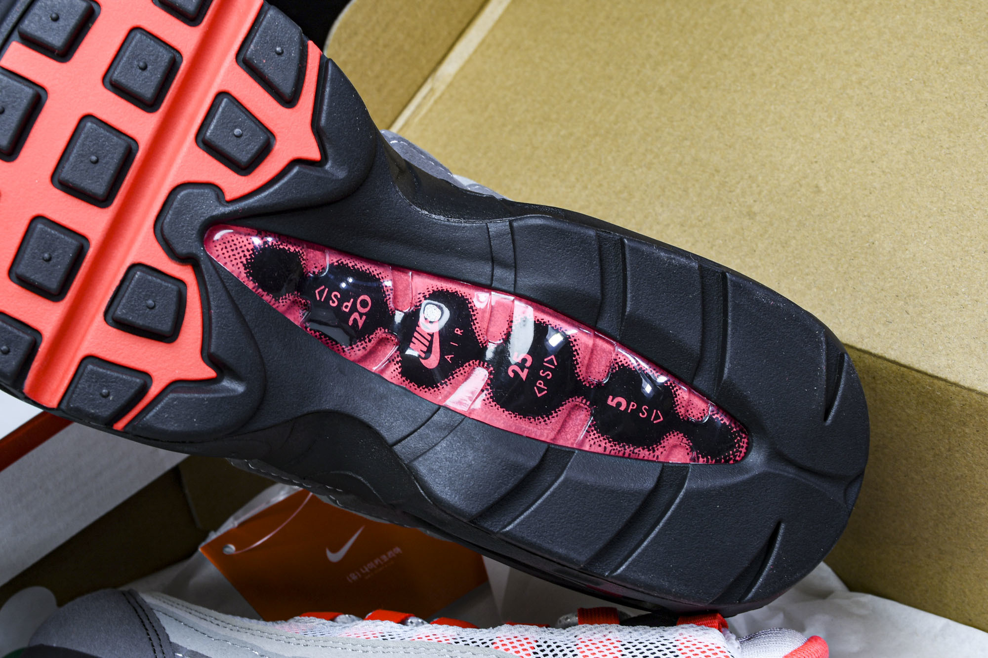 纯原外贸NK Air Max 95 OG Black Anthracite 灰红色 AT2865 100 #YZ001-