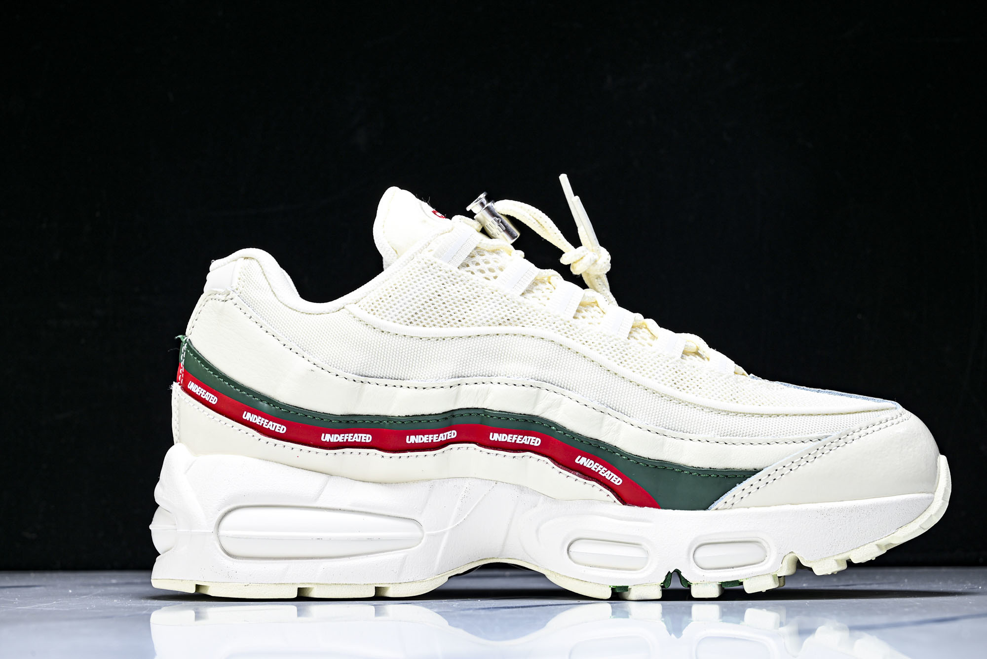 纯原外贸Undefeated x Nike Air Max 95 SP 联名款 复古减震气垫跑鞋 IB4453-100 