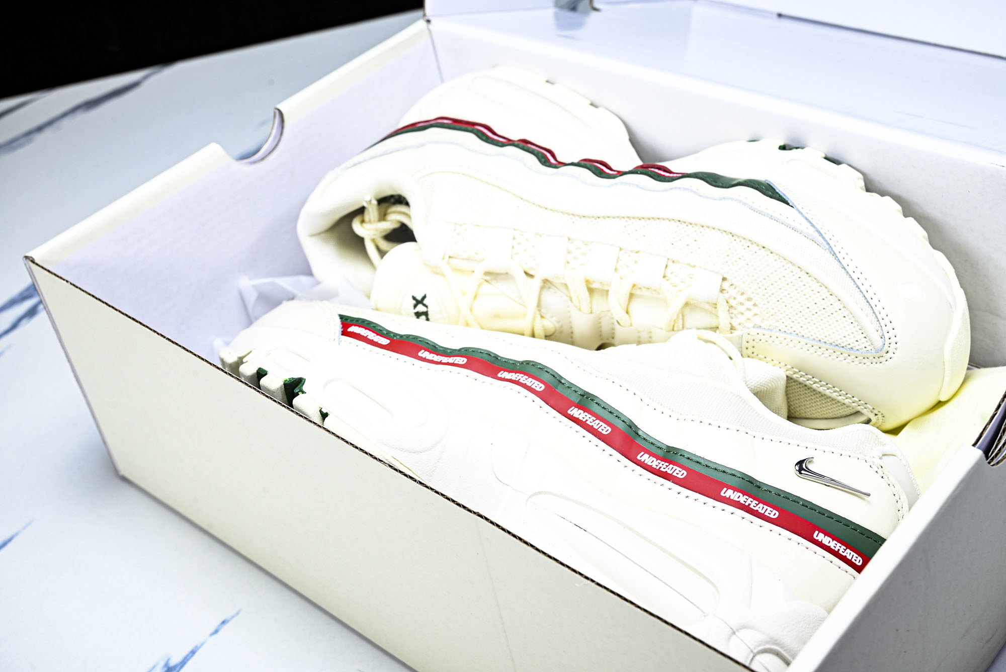 纯原外贸Undefeated x Nike Air Max 95 SP 联名款 复古减震气垫跑鞋 IB4453-100 