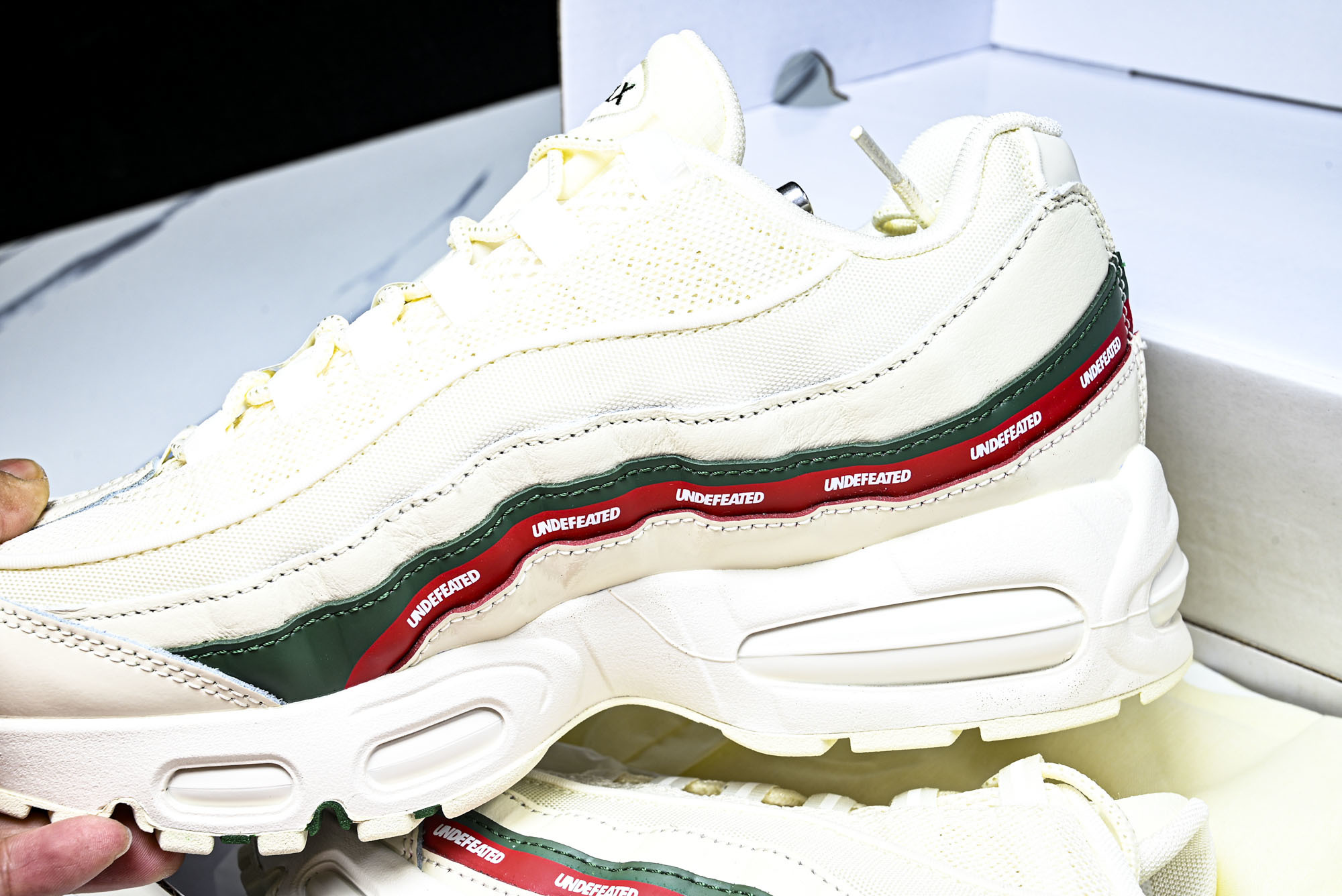 纯原外贸Undefeated x Nike Air Max 95 SP 联名款 复古减震气垫跑鞋 IB4453-100 