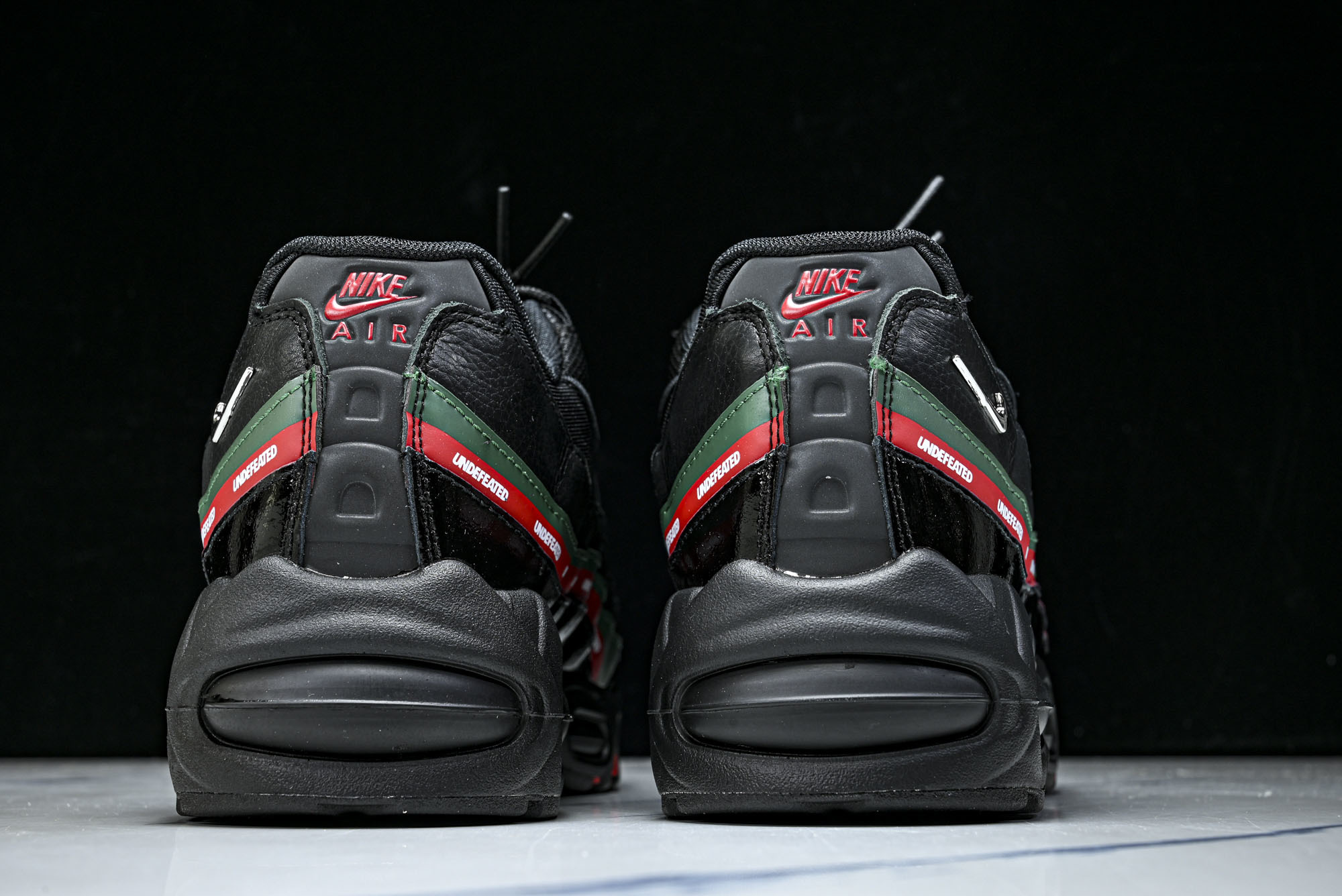 纯原外贸Undefeated x Nike Air Max 95 SP 联名款 复古减震气垫跑鞋IB4453-001 #