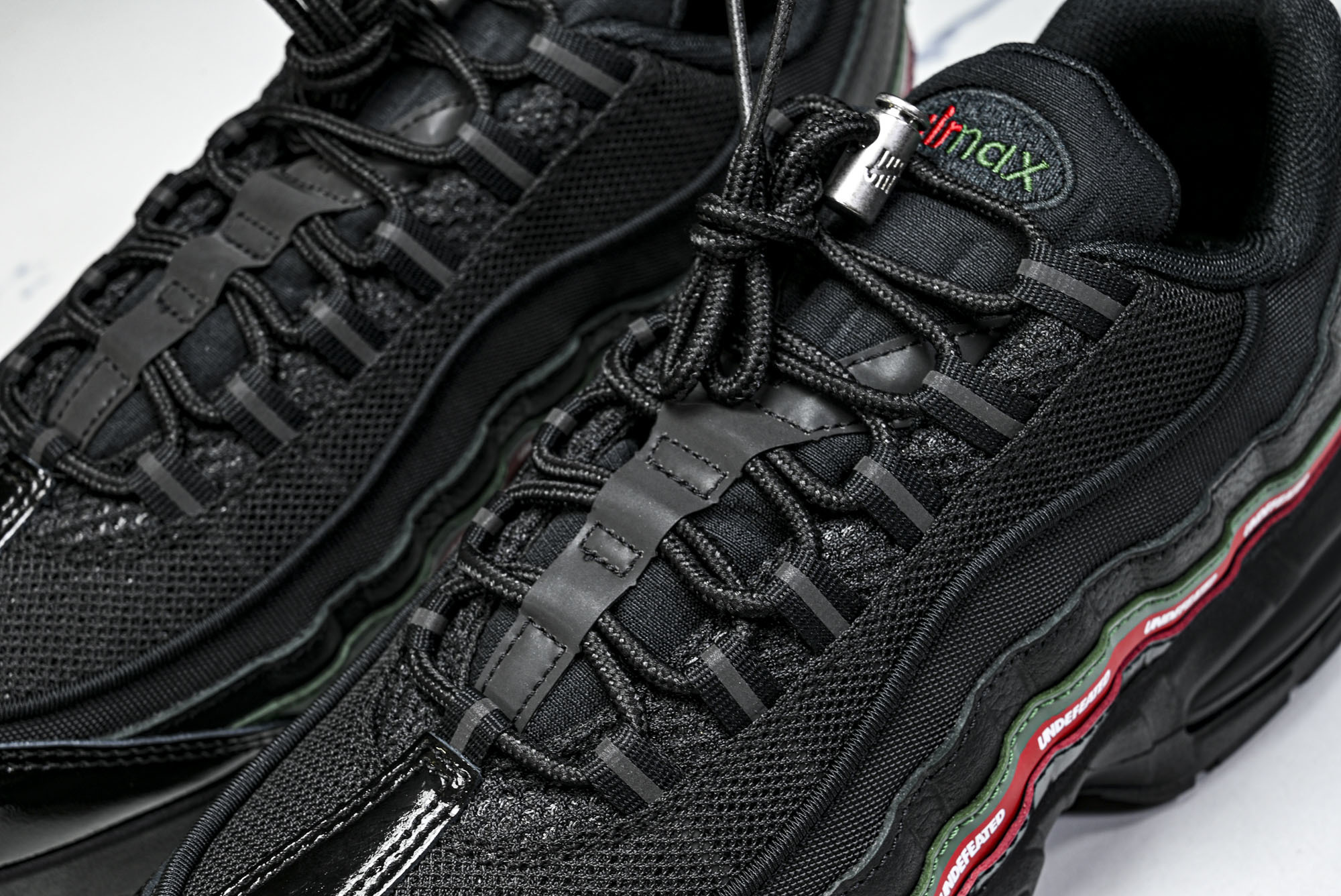 纯原外贸Undefeated x Nike Air Max 95 SP 联名款 复古减震气垫跑鞋IB4453-001 #