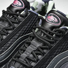 纯原 Nike Air Max 95 复古减震气垫跑鞋 FB2709-001 #YZ001-1 ✦原版1:1 制作 全套 纯原 Nike Air Max 95 复古减震气垫跑鞋 FB2709-001 #YZ001-1 ✦原版1:1 制作 全套