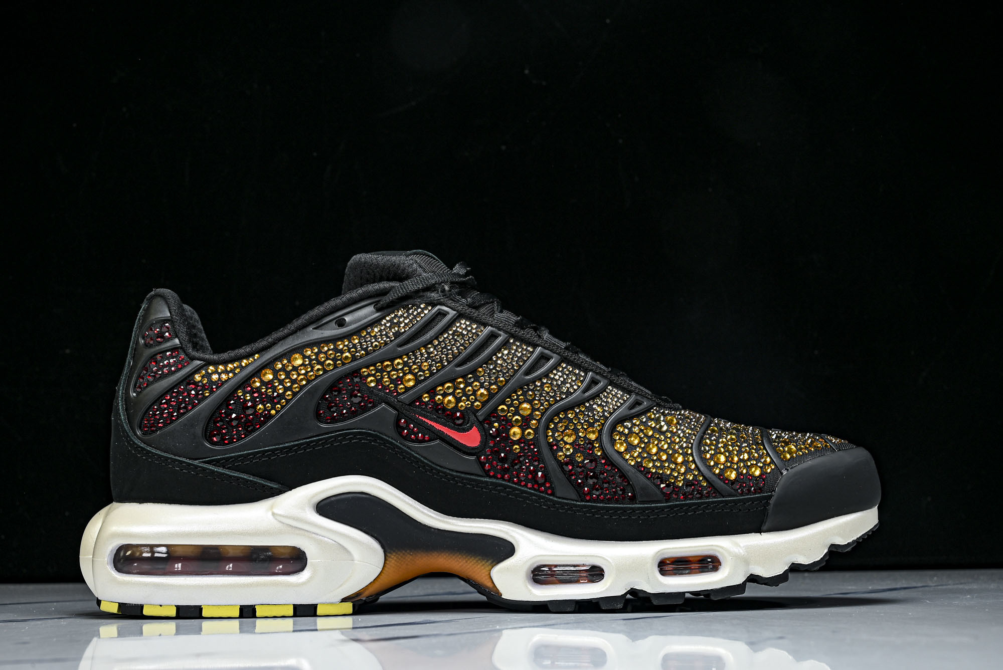 纯原外贸Swarovski x Nike Air Max Plus 施华洛世奇联名女款休闲运动鞋FZ9042 001 #
