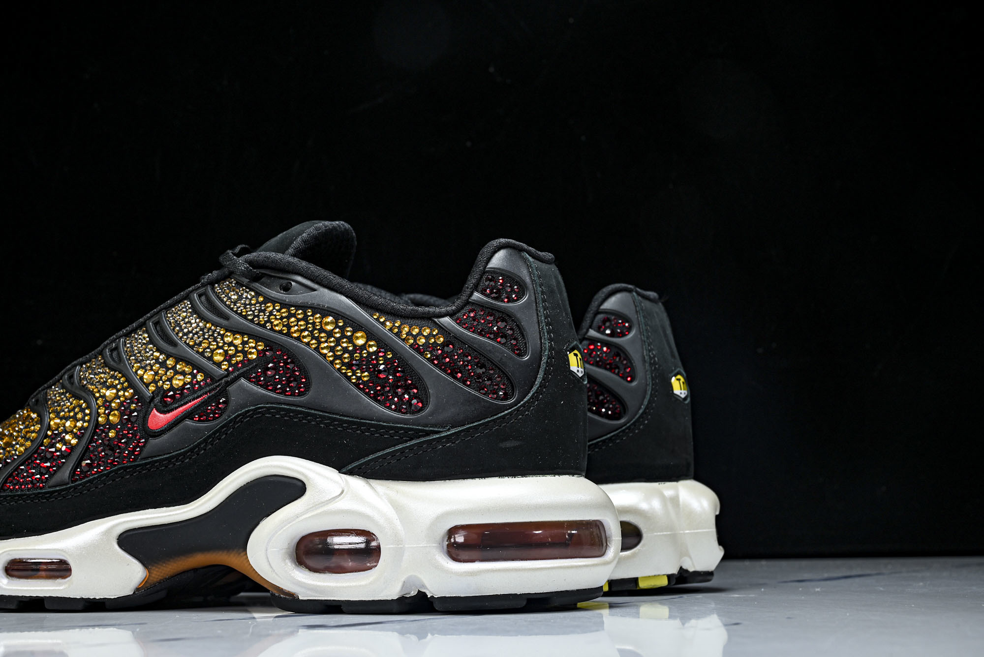 纯原外贸Swarovski x Nike Air Max Plus 施华洛世奇联名女款休闲运动鞋FZ9042 001 #