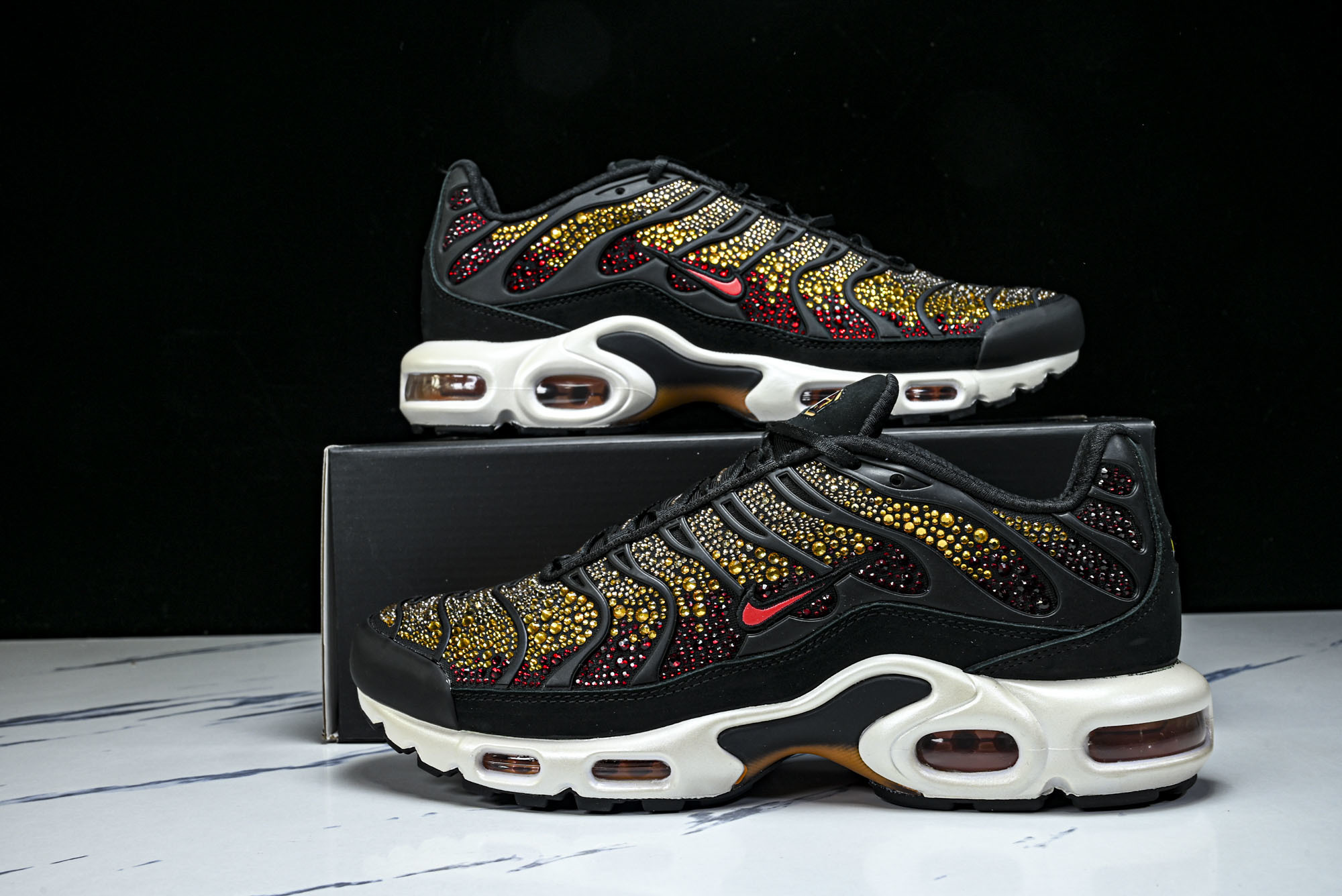纯原外贸Swarovski x Nike Air Max Plus 施华洛世奇联名女款休闲运动鞋FZ9042 001 #