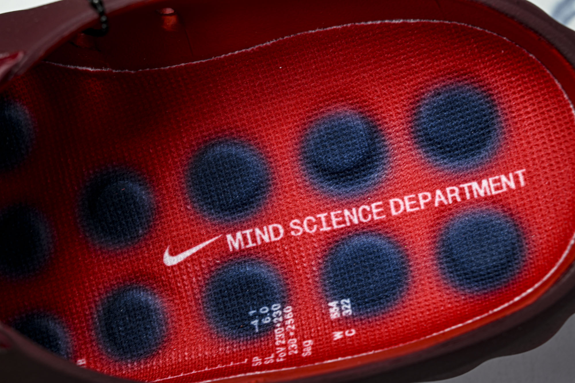 纯原外贸 Nike Mind 001 赛前训练拖鞋 包头运动拖鞋 男女同款 HQ4307-601 #YZ001-1 原版 纯原外贸 Nike Mind 001 赛前训练拖鞋 包头运动拖鞋 男女同款 HQ4307-601 #YZ001-1 原版