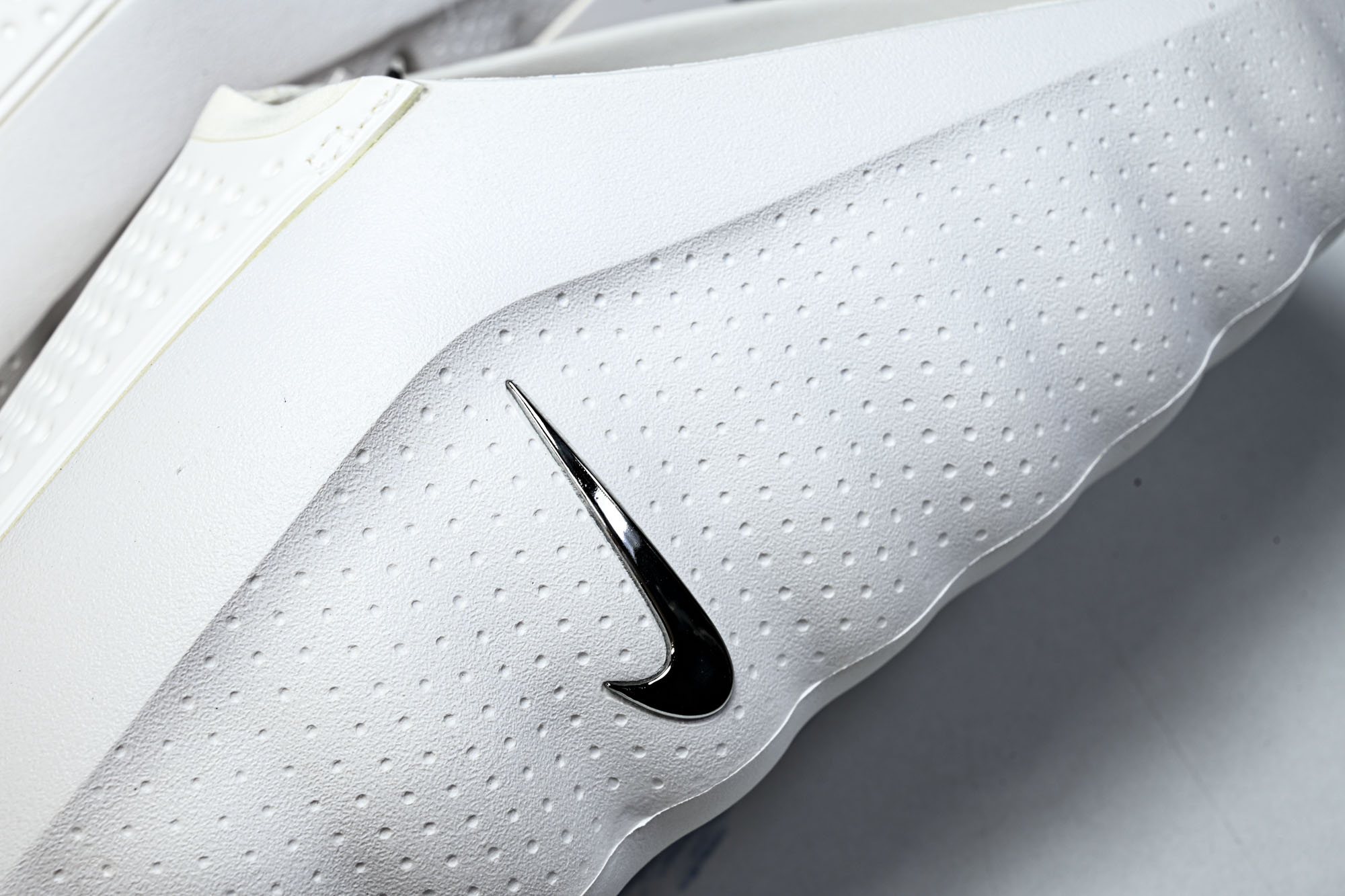 纯原外贸 Nike Mind 001 赛前训练拖鞋 包头运动拖鞋 男女同款HQ4309-101 #YZ001-1 原版1 纯原外贸 Nike Mind 001 赛前训练拖鞋 包头运动拖鞋 男女同款HQ4309-101 #YZ001-1 原版1