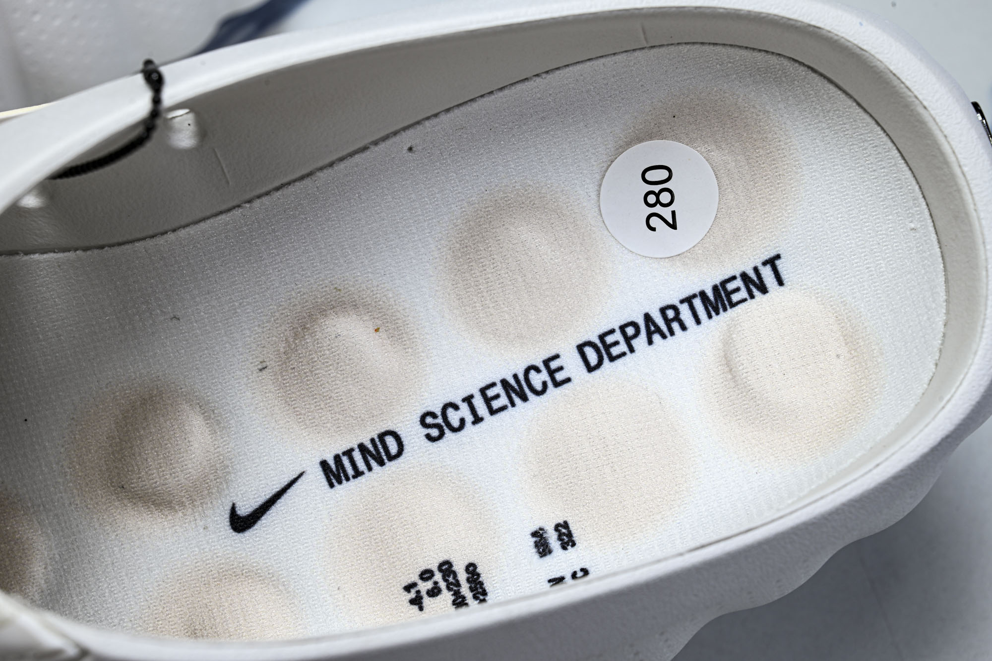 纯原外贸 Nike Mind 001 赛前训练拖鞋 包头运动拖鞋 男女同款HQ4309-101 #YZ001-1 原版1 纯原外贸 Nike Mind 001 赛前训练拖鞋 包头运动拖鞋 男女同款HQ4309-101 #YZ001-1 原版1