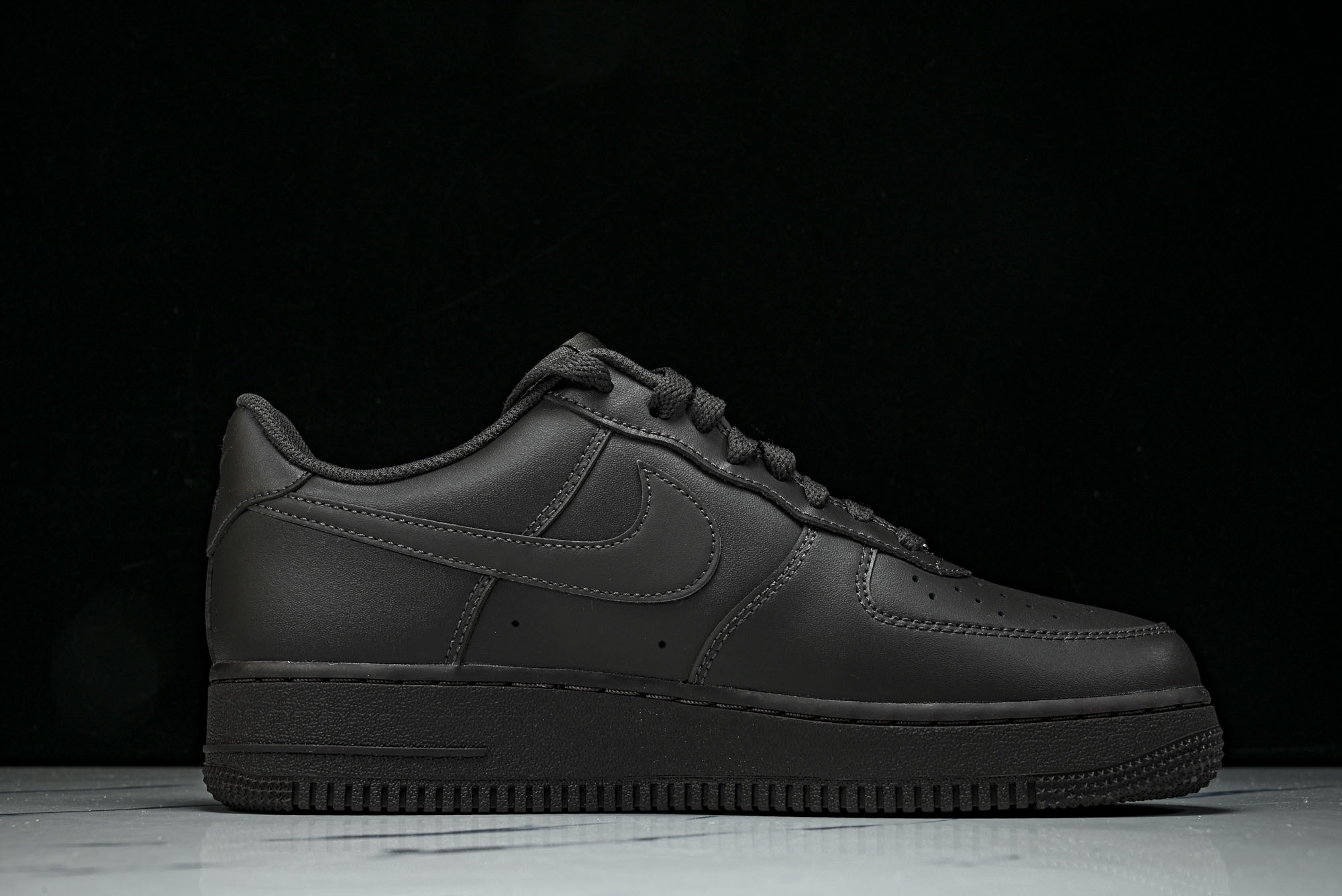 纯原外贸 Nike Air Force 1'07 Low 全头层 空军一号低帮休闲板鞋 IH1698-200 #YZ00 纯原外贸 Nike Air Force 1'07 Low 全头层 空军一号低帮休闲板鞋 IH1698-200 #YZ00