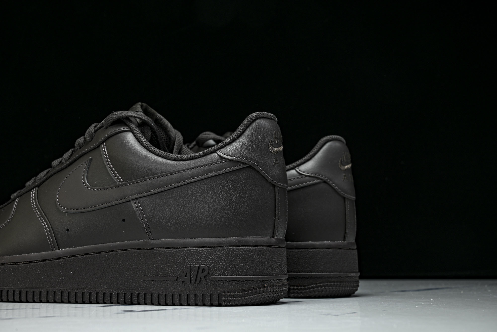 纯原外贸 Nike Air Force 1'07 Low 全头层 空军一号低帮休闲板鞋 IH1698-200 #YZ00 纯原外贸 Nike Air Force 1'07 Low 全头层 空军一号低帮休闲板鞋 IH1698-200 #YZ00